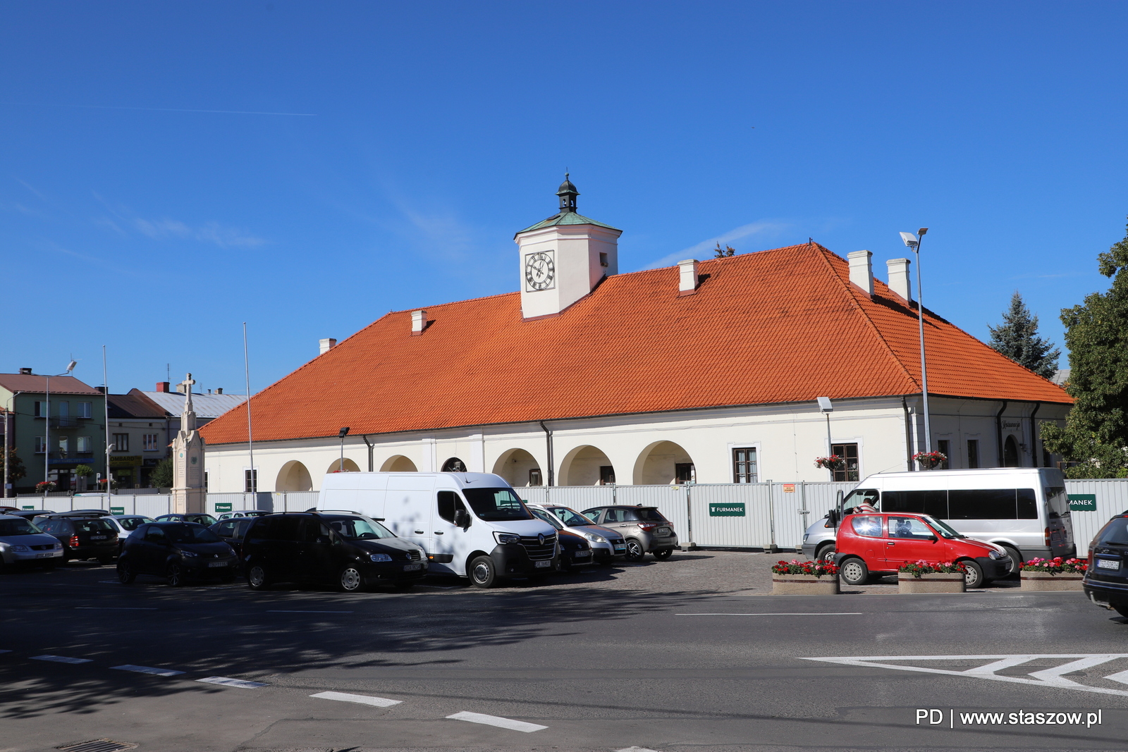 Ruszyła rewitalizacja centrum starego miasta Staszowa