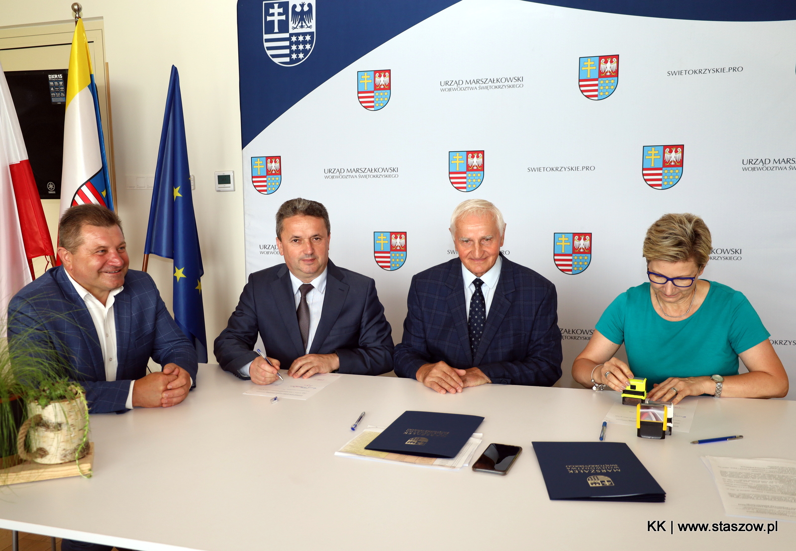 Gmina Staszów pozyskała kolejne dofinansowanie na „Doposażenie Pałacu w Wiśniowej”